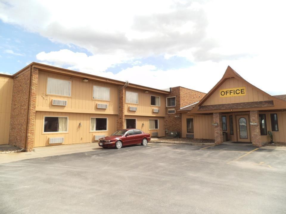 Days Inn By Wyndham West Branch Iowa City Area Zewnętrze zdjęcie